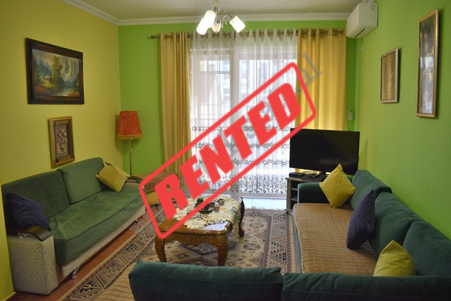 Apartament 1+1 me qira ne rrugen Frosina Plaku prane Fakultetitt e Inxhinierise se Ndertimit ne Tira